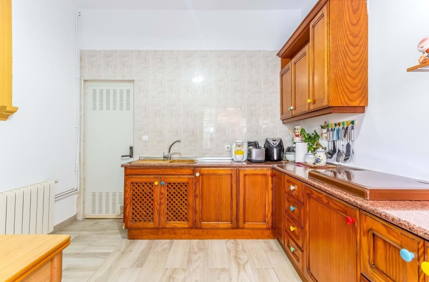 Resale - Villa - Orihuela Costa - La Florida