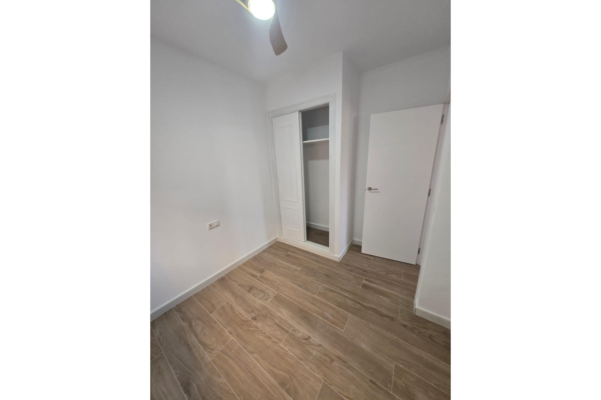 Resale - Villa - Orihuela Costa - La Florida