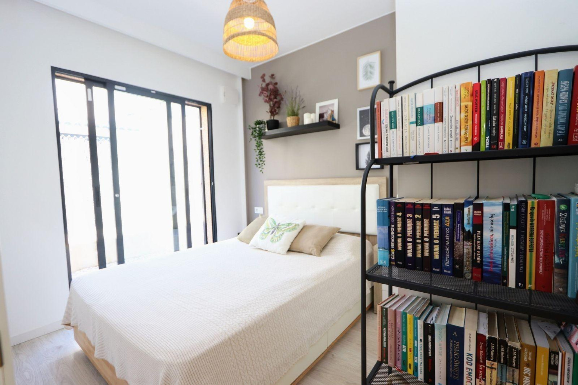 Resale - Villa - Orihuela Costa - La Zenia