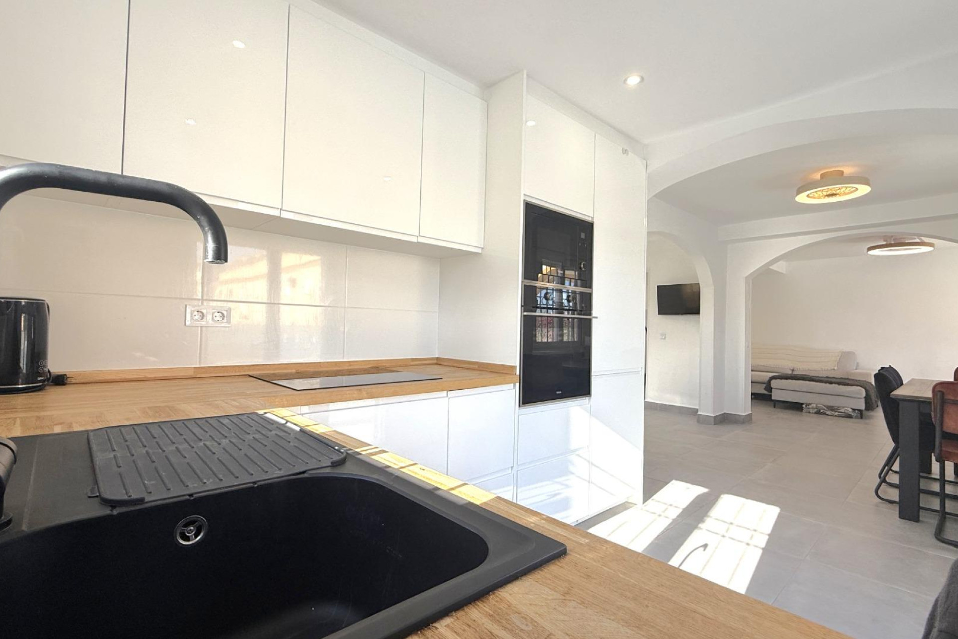 Resale - Villa - Orihuela Costa - La Zenia