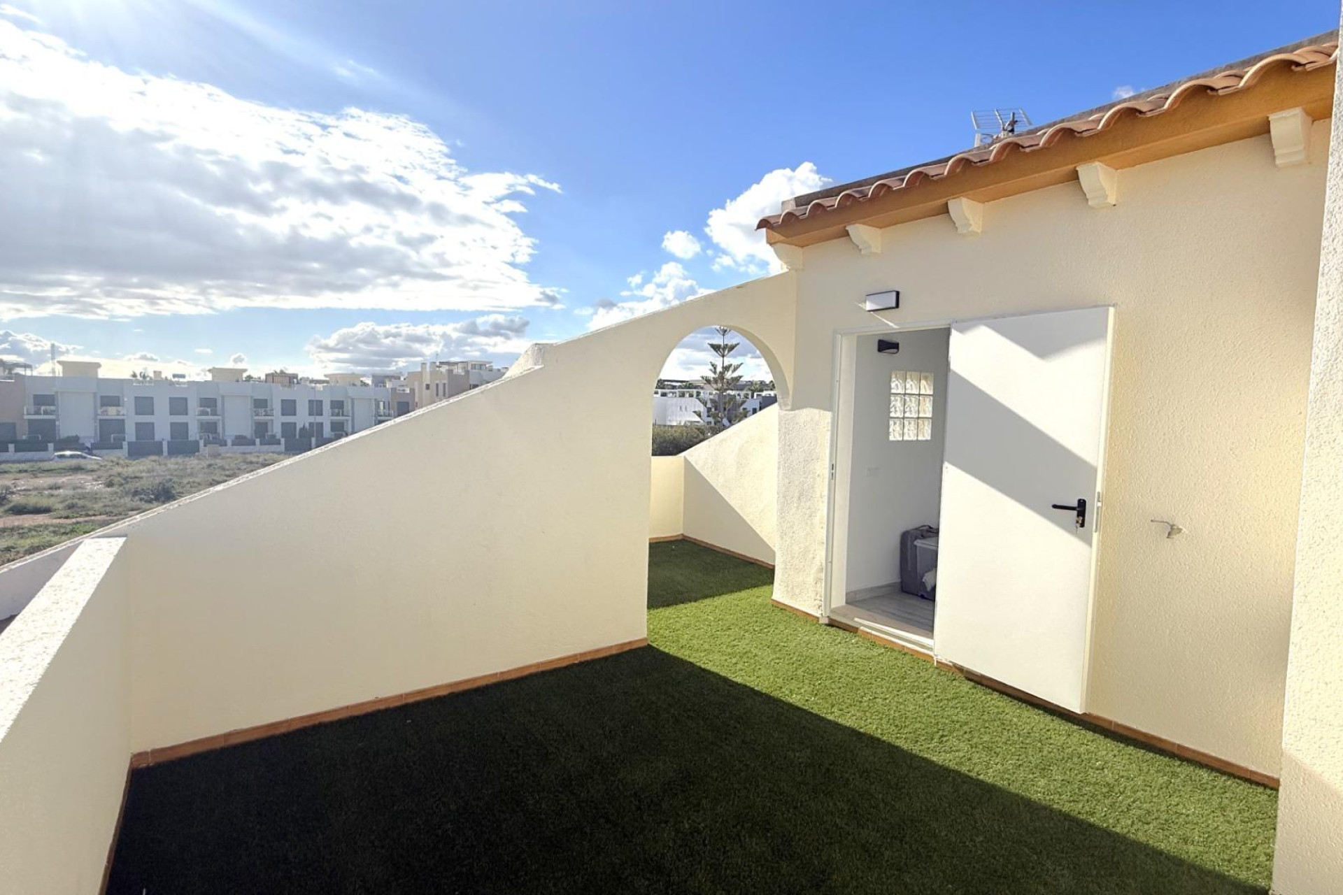Resale - Villa - Orihuela Costa - La Zenia