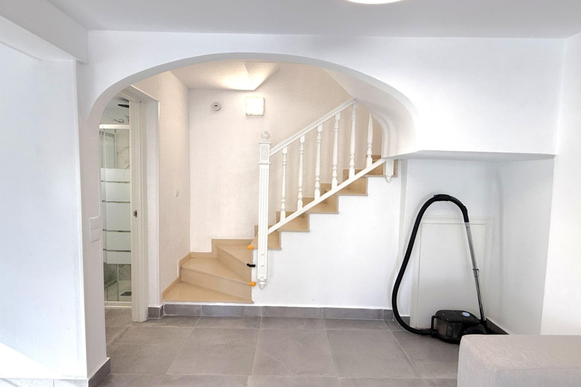 Resale - Villa - Orihuela Costa - La Zenia