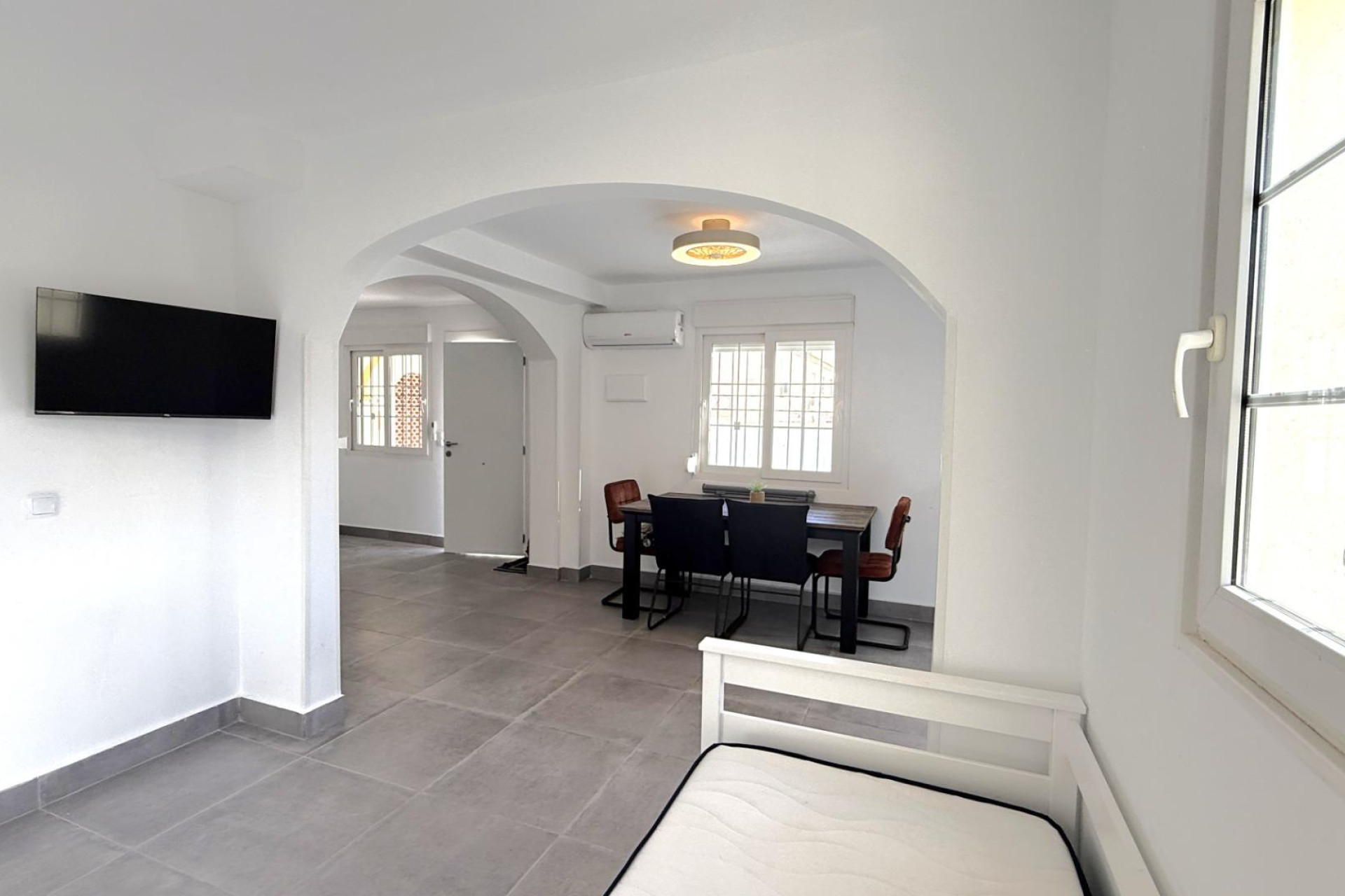 Resale - Villa - Orihuela Costa - La Zenia