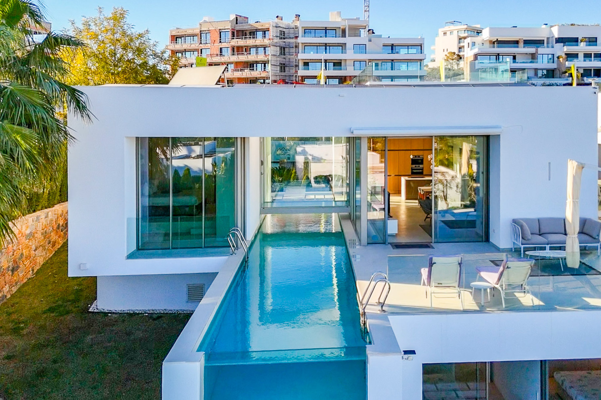 Resale - Villa - Orihuela Costa - Las Colinas Golf