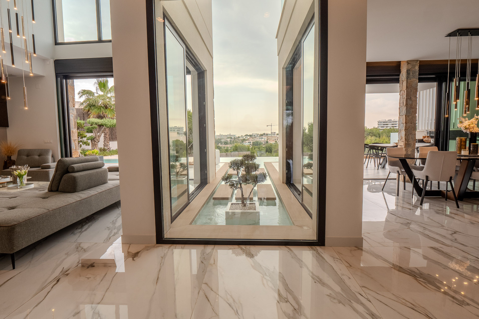 Resale - Villa - Orihuela Costa - Las Colinas Golf