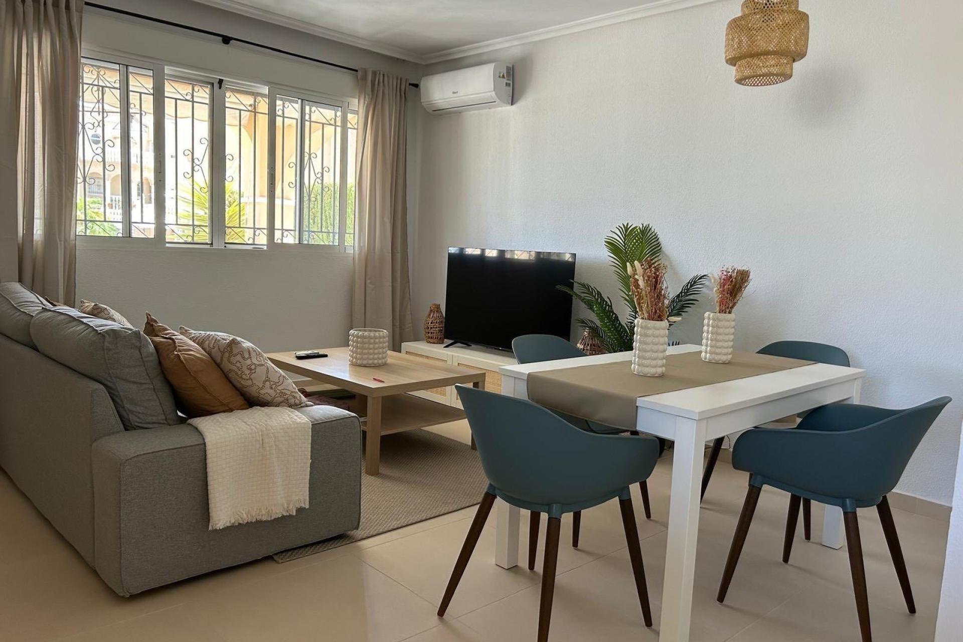 Resale - Villa - Orihuela Costa - Las Filipinas