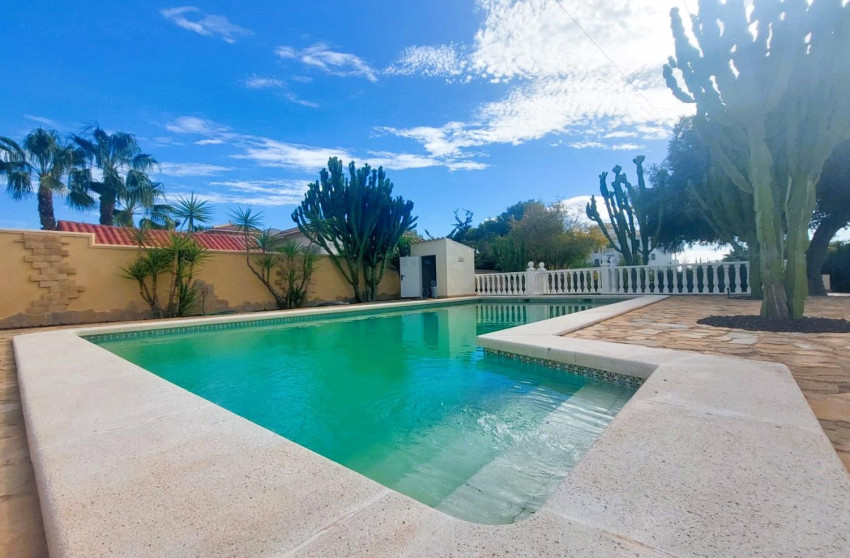 Resale - Villa - Orihuela Costa - Las Filipinas