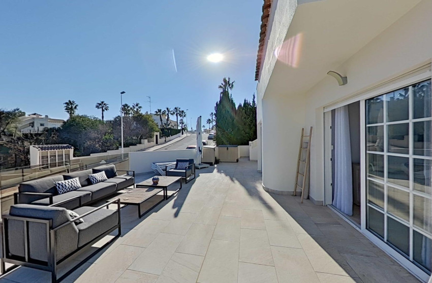 Resale - Villa - Orihuela Costa - Las Ramblas