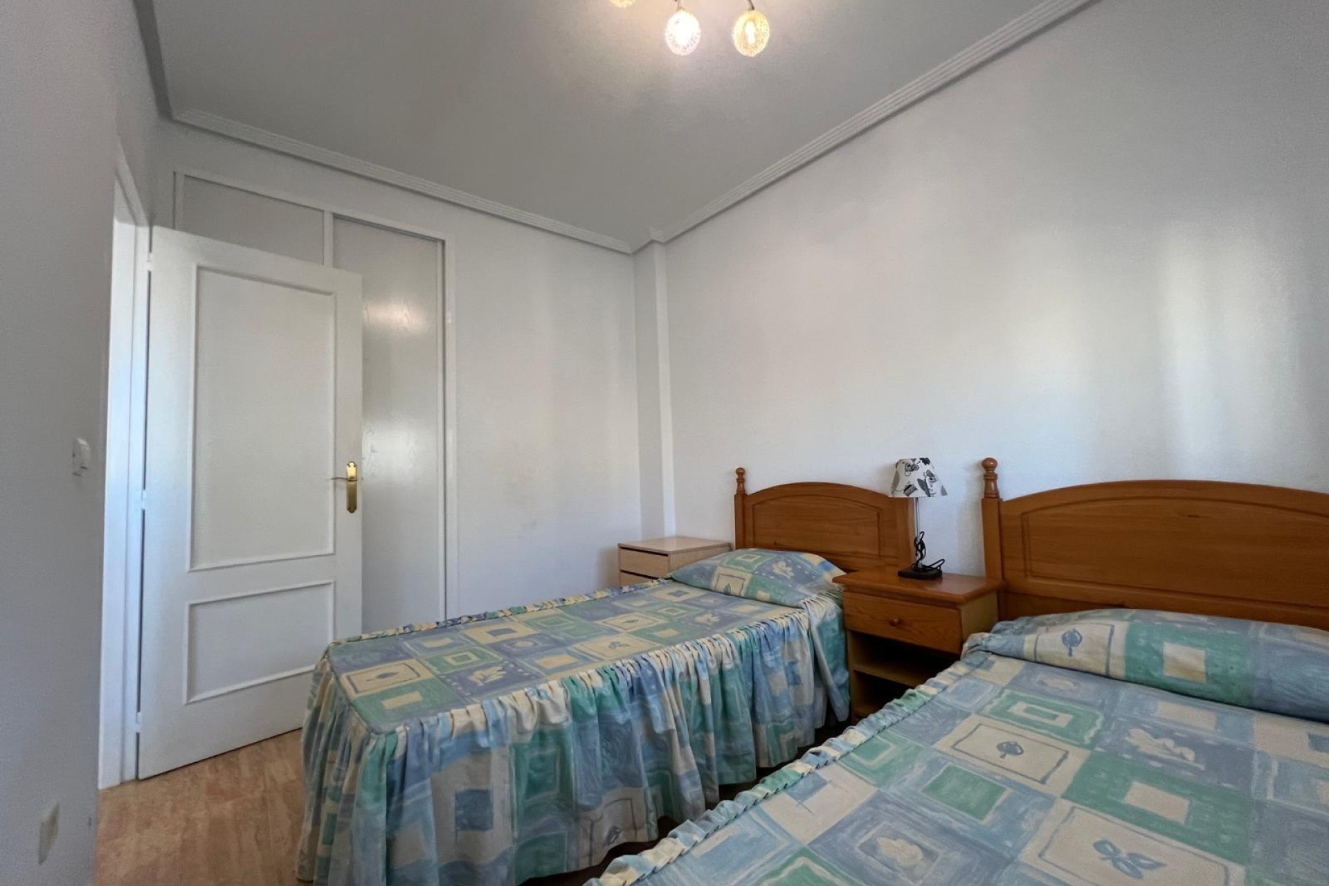 Resale - Villa - Orihuela Costa - Los Almendros-La Florida