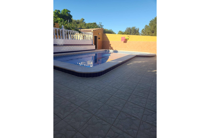 Resale - Villa - Orihuela Costa - Los Almendros-La Florida