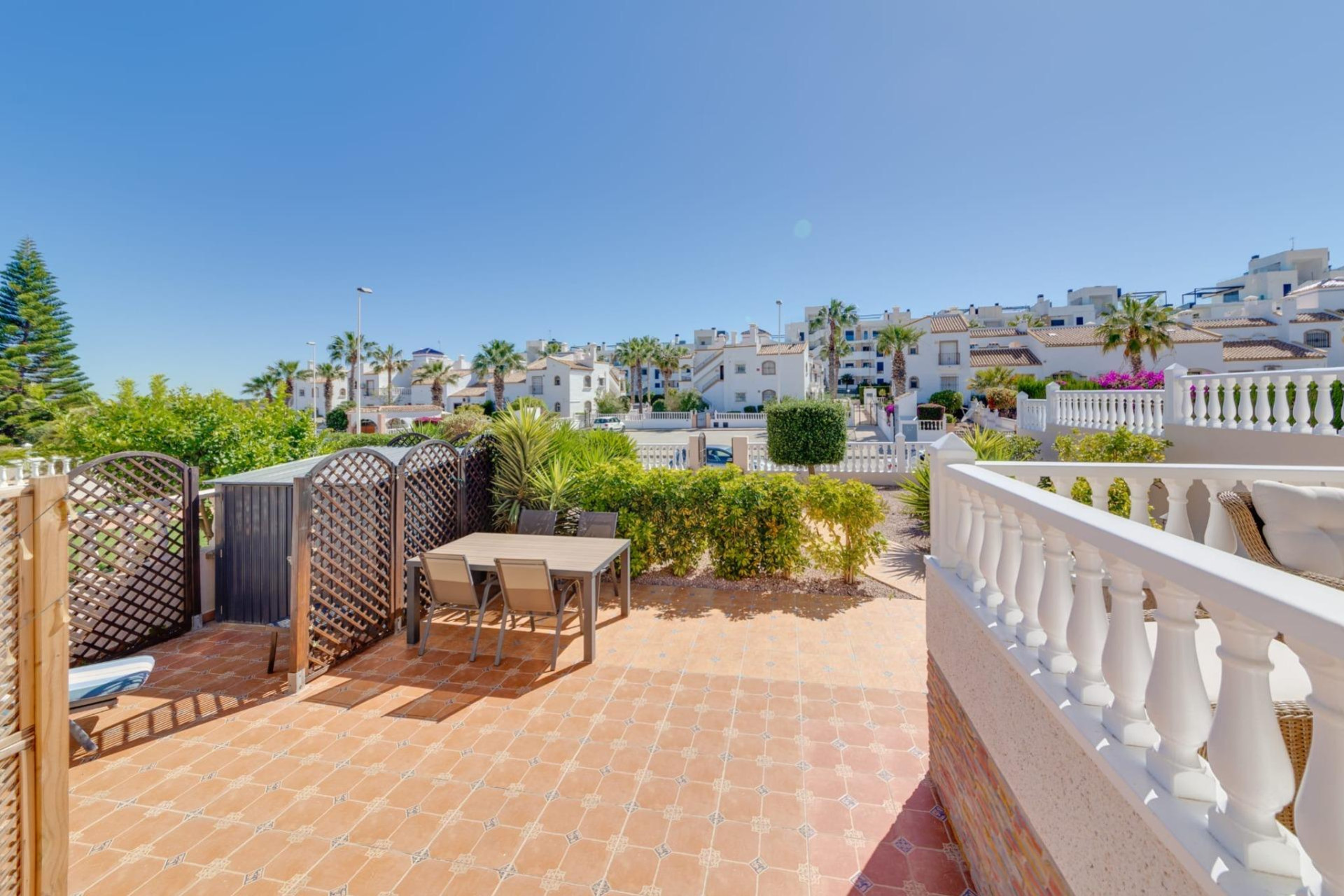 Resale - Villa - Orihuela Costa - Los Dolses