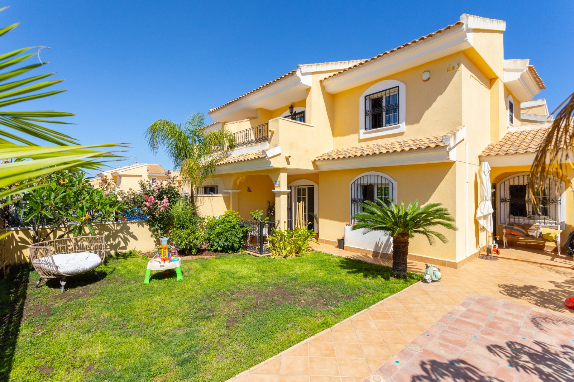 Resale - Villa - Orihuela Costa - Los Dolses