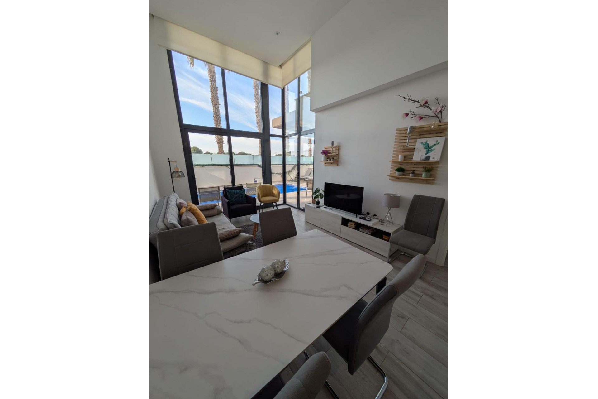 Resale - Villa - Orihuela Costa - Montezenia