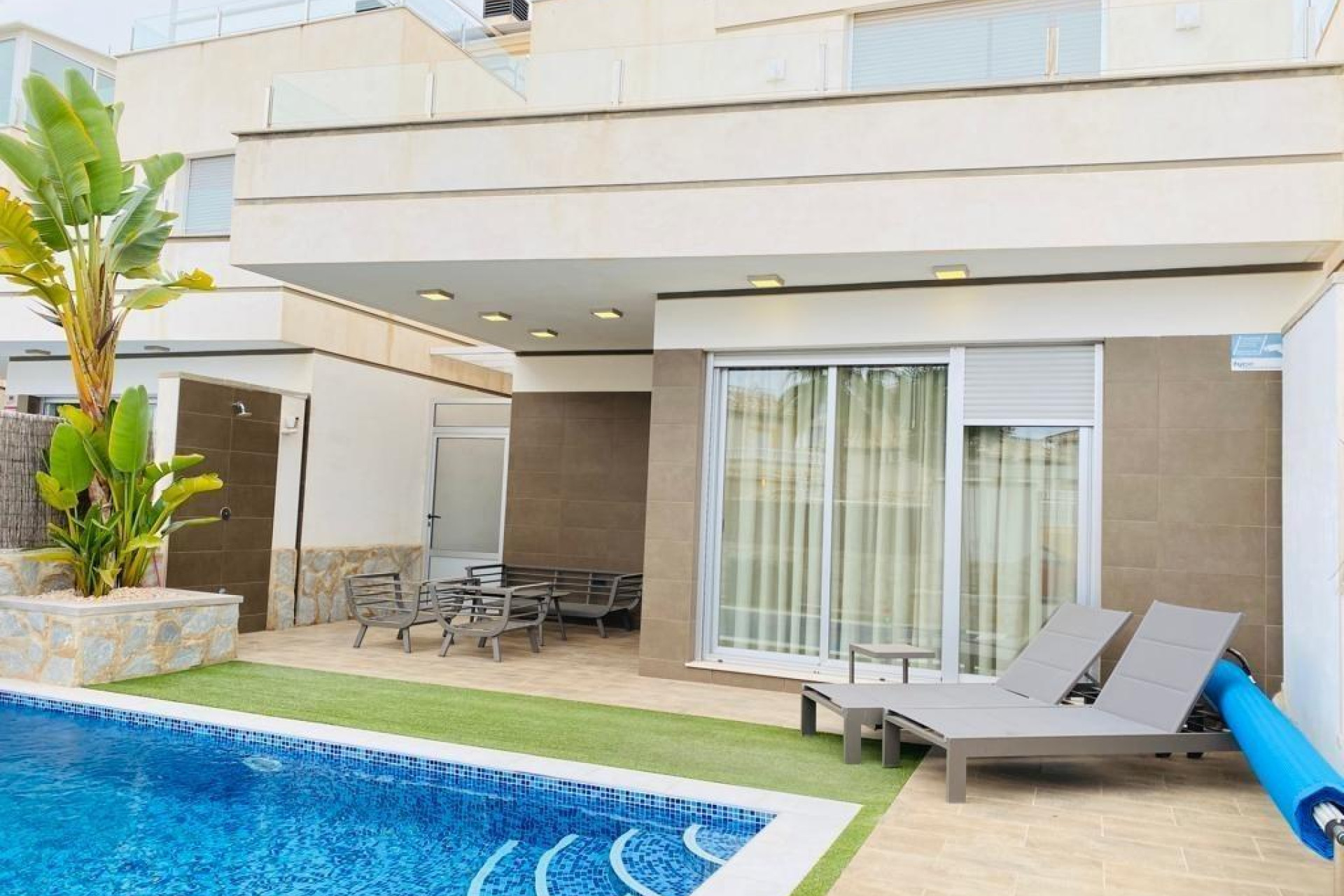 Resale - Villa - Orihuela Costa - Montezenia