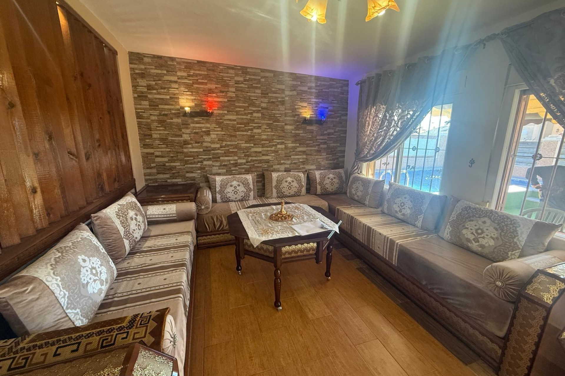 Resale - Villa - Orihuela Costa - Playa Flamenca Norte