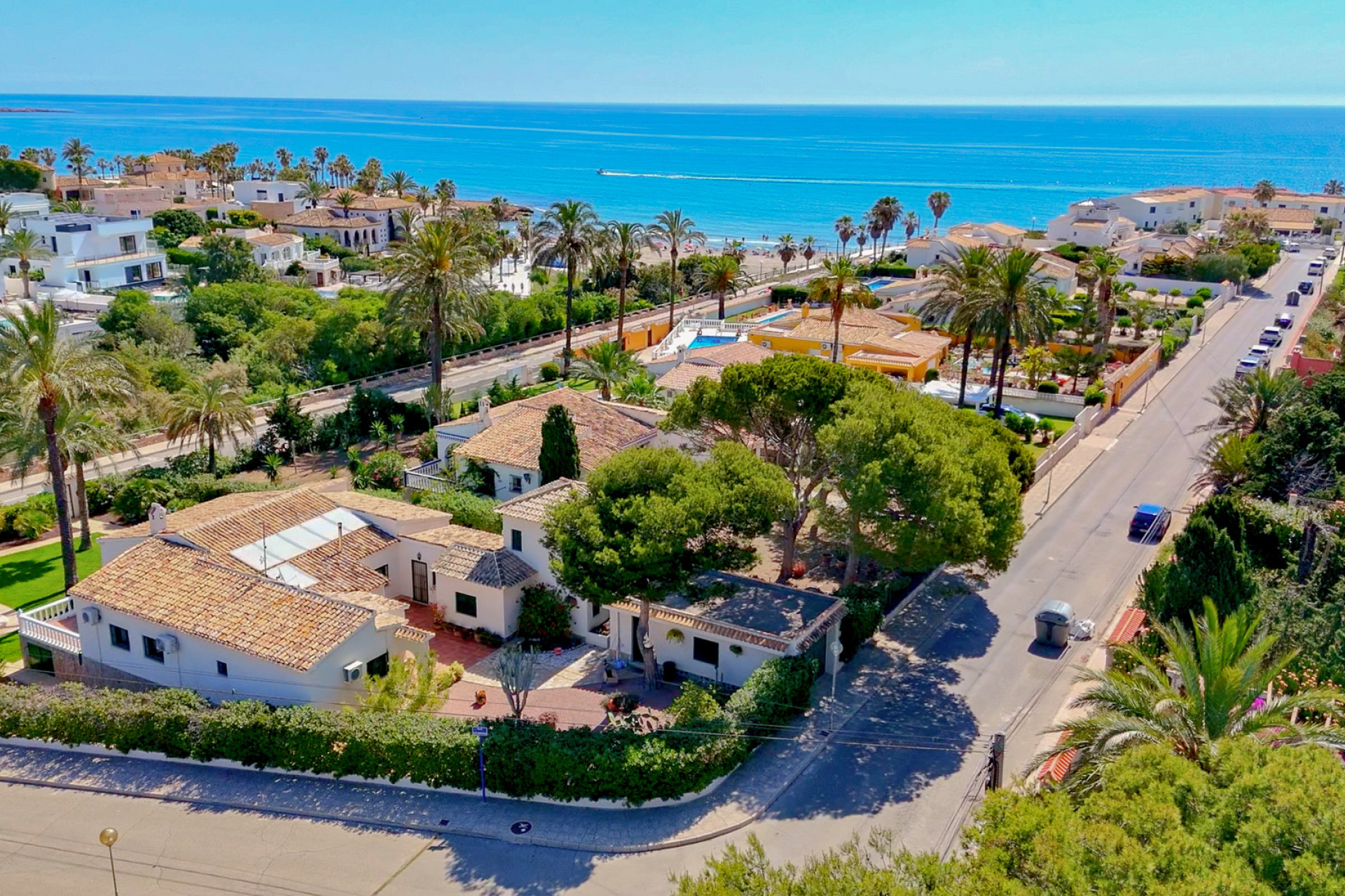 Resale - Villa - Orihuela Costa - Playa Flamenca