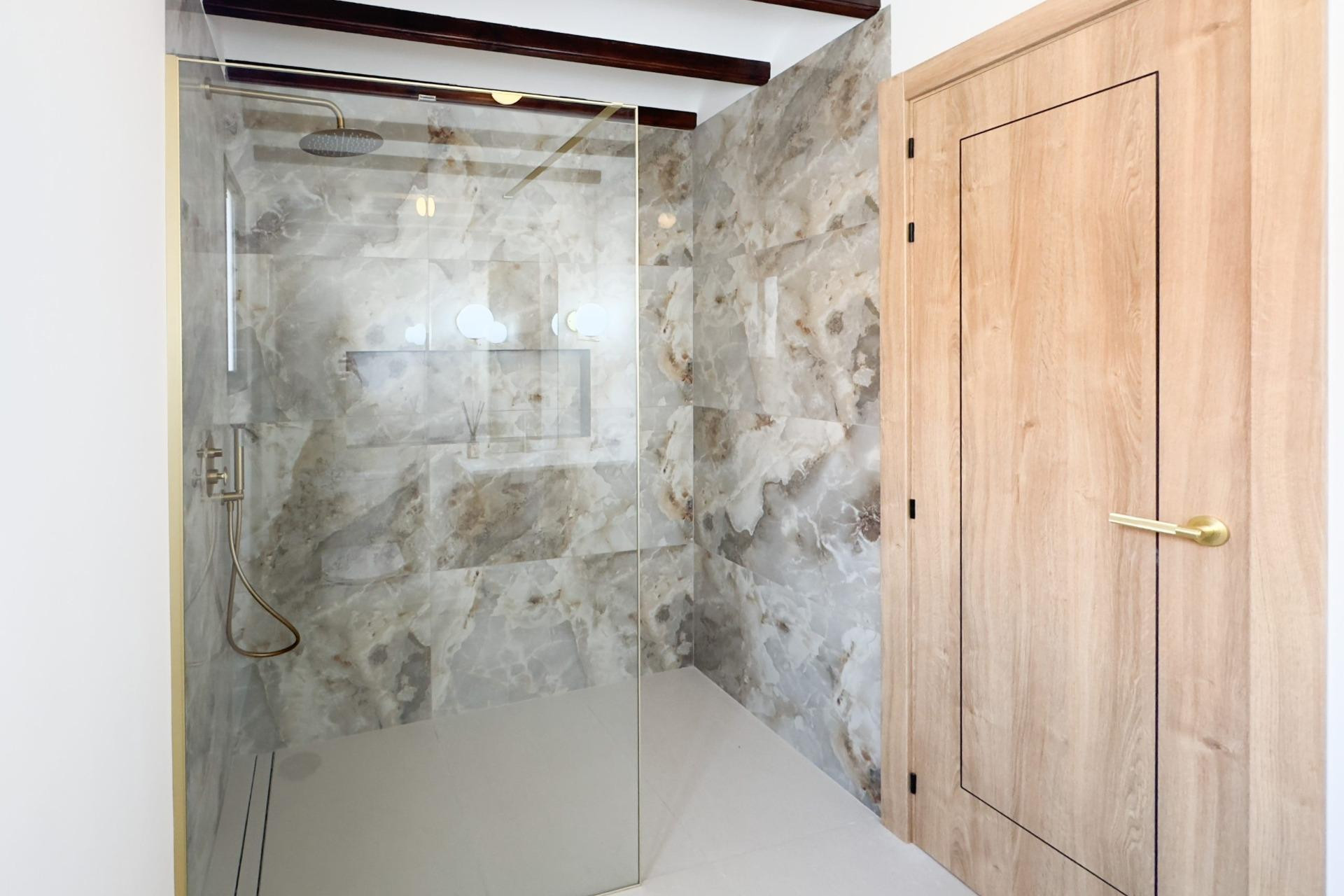 Resale - Villa - Orihuela Costa - Punta Prima