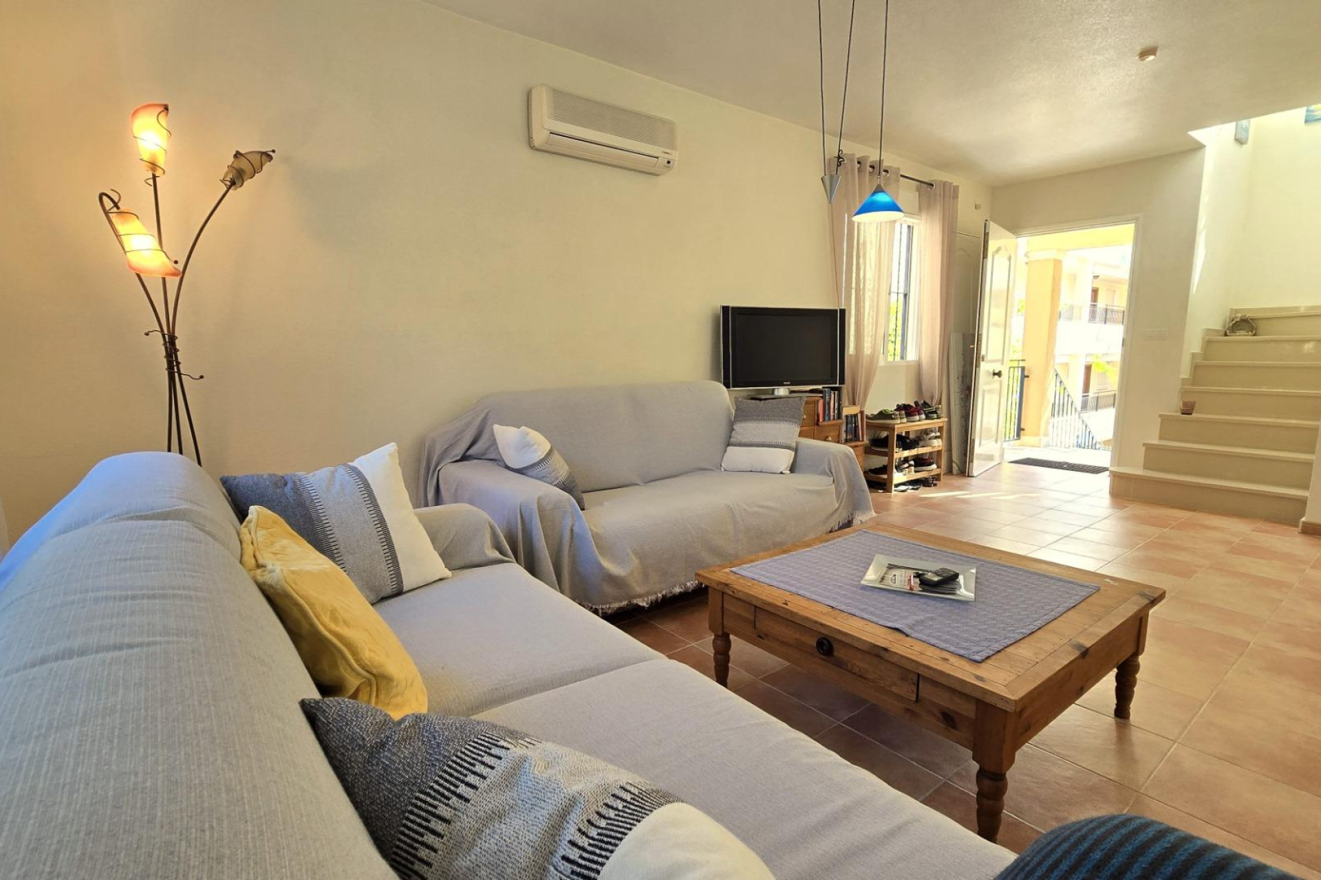 Resale - Villa - Orihuela Costa - Villamartín-Las Filipinas