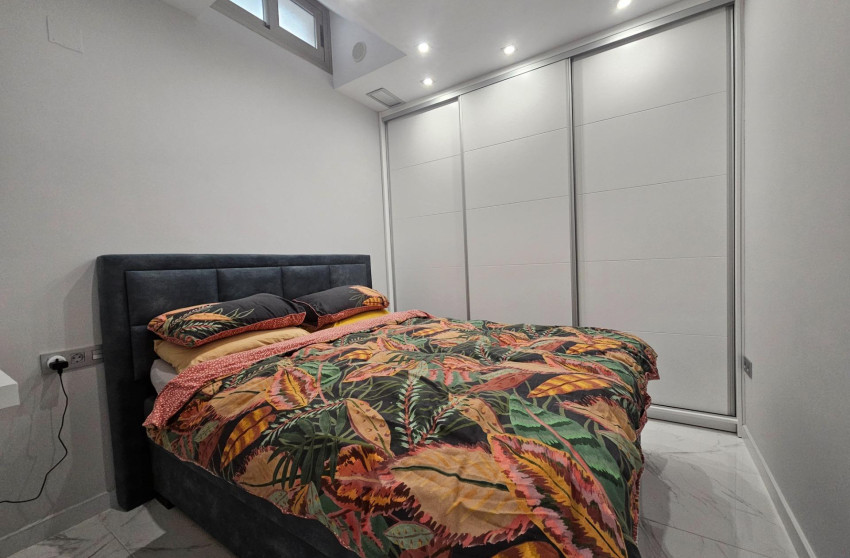 Resale - Villa - Orihuela Costa - Villamartin