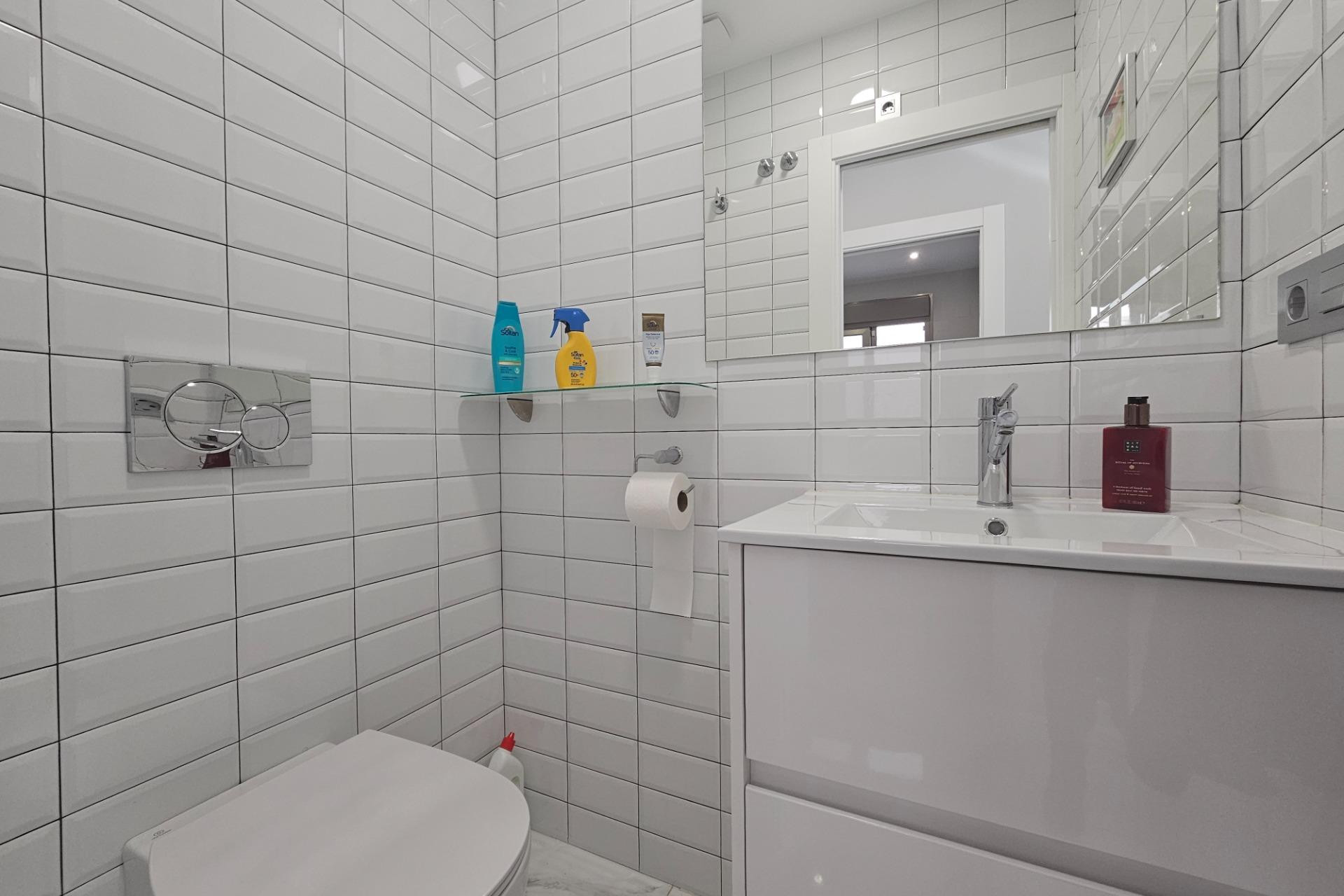 Resale - Villa - Orihuela Costa - Villamartin