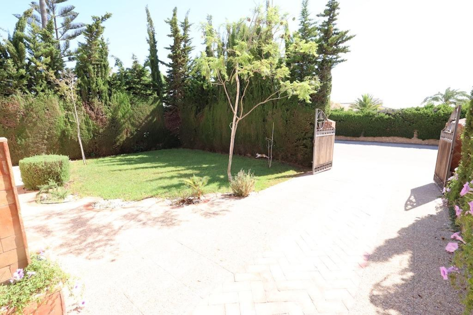 Resale - Villa - Orihuela Costa - Villamartin