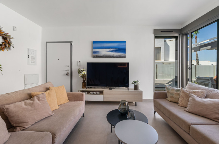 Resale - Villa - Orihuela Costa - Villamartín