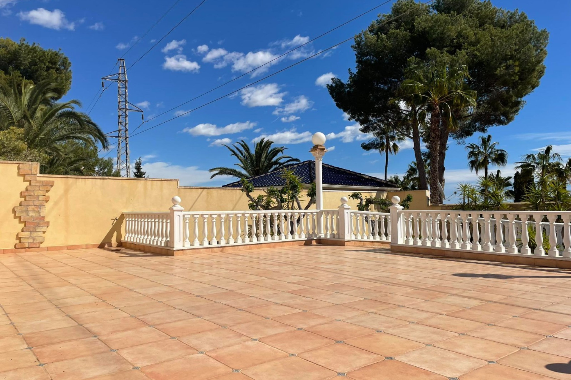 Resale - Villa - Orihuela Costa - Villamartín