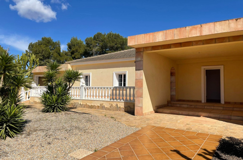 Resale - Villa - Orihuela Costa - Villamartín