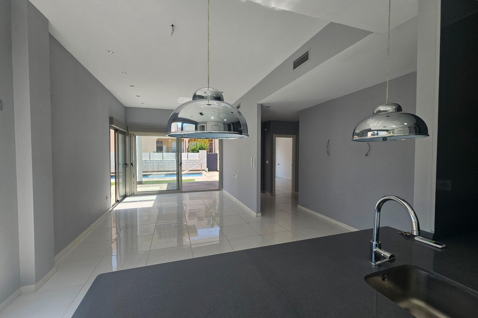 Resale - Villa - Orihuela - La Matanza