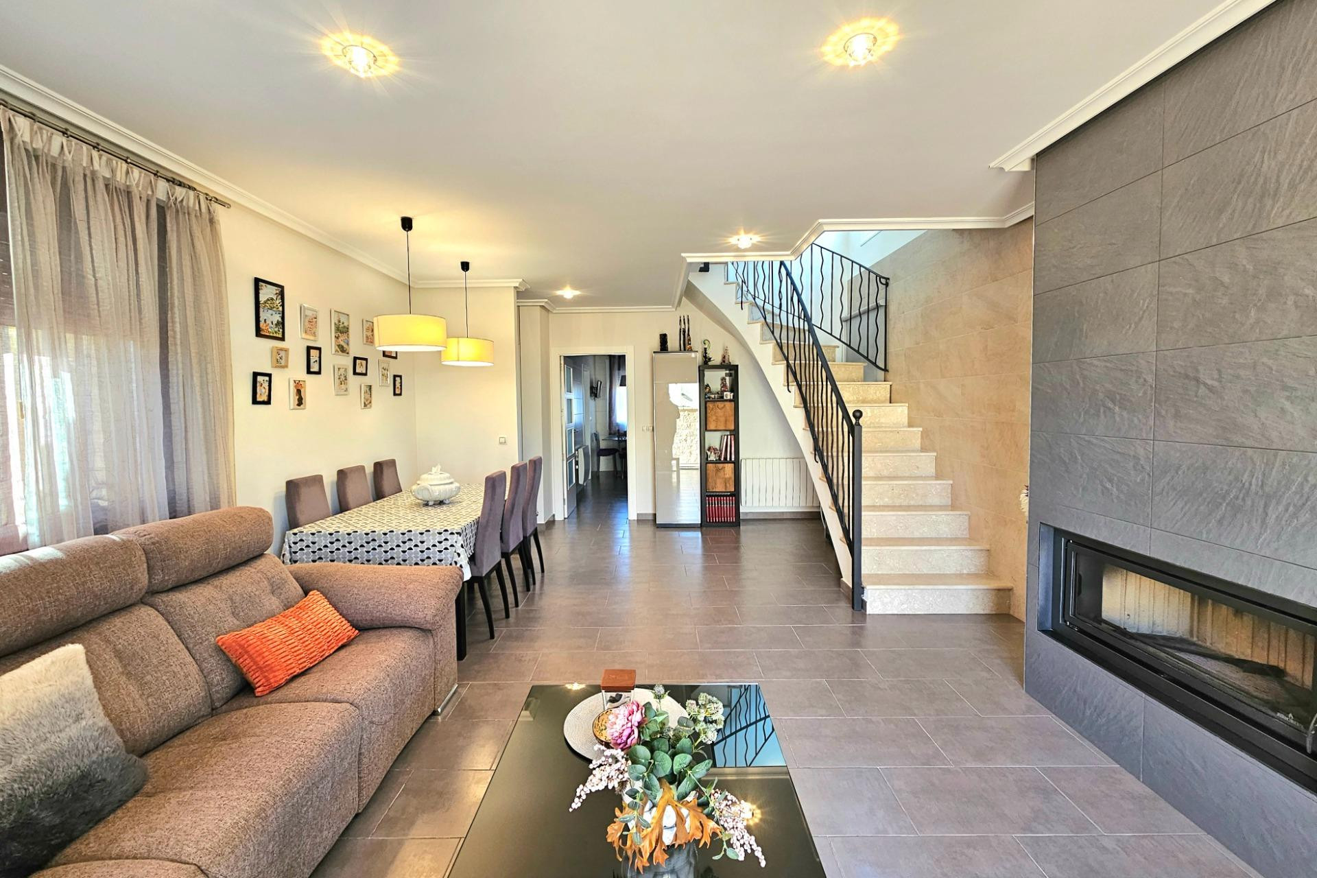 Resale - Villa - San Fulgencio - San fulgencio pueblo