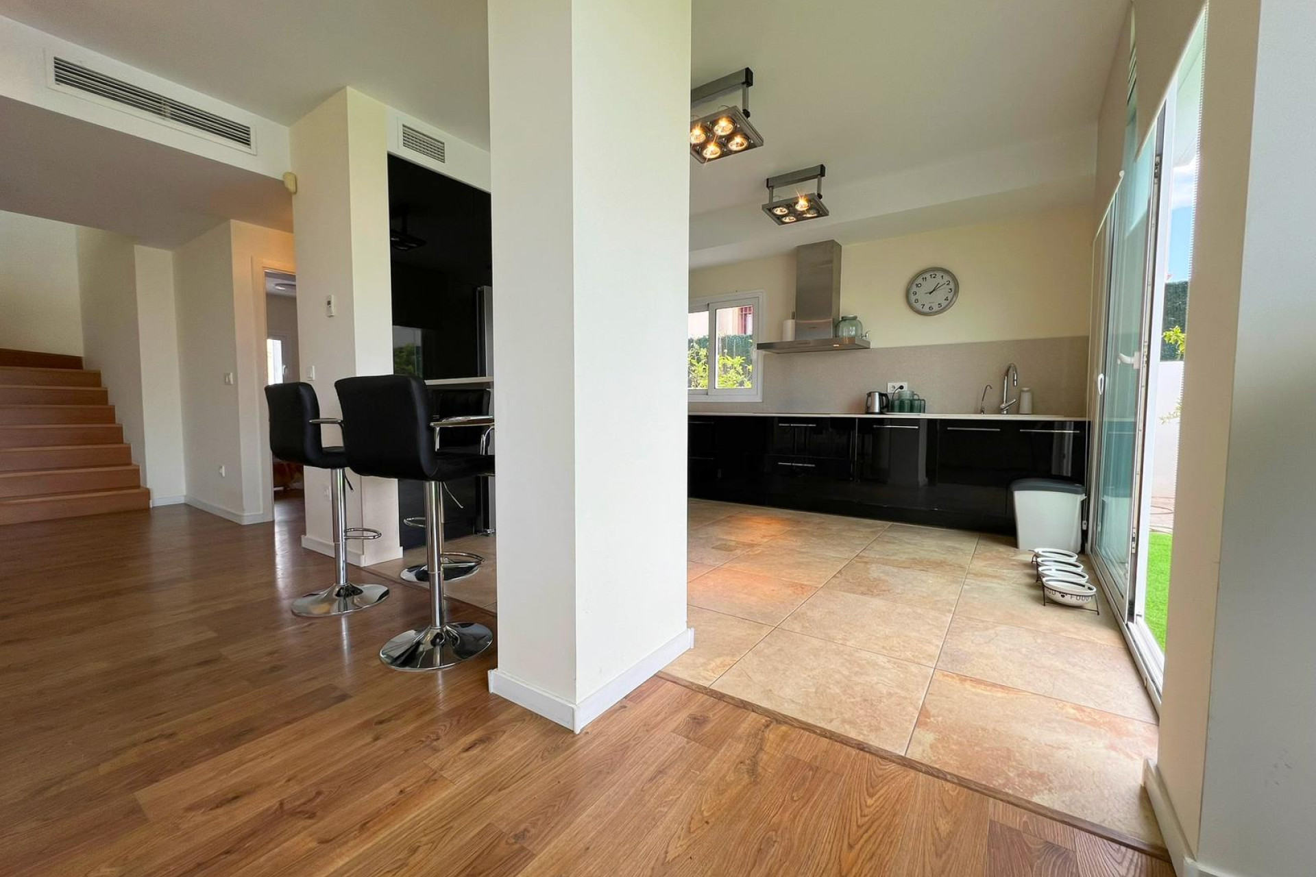 Resale - Villa - San Fulgencio