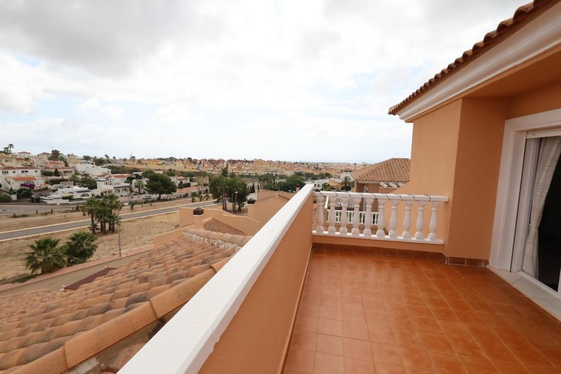 Resale - Villa - San Miguel de Salinas - Las filipinas