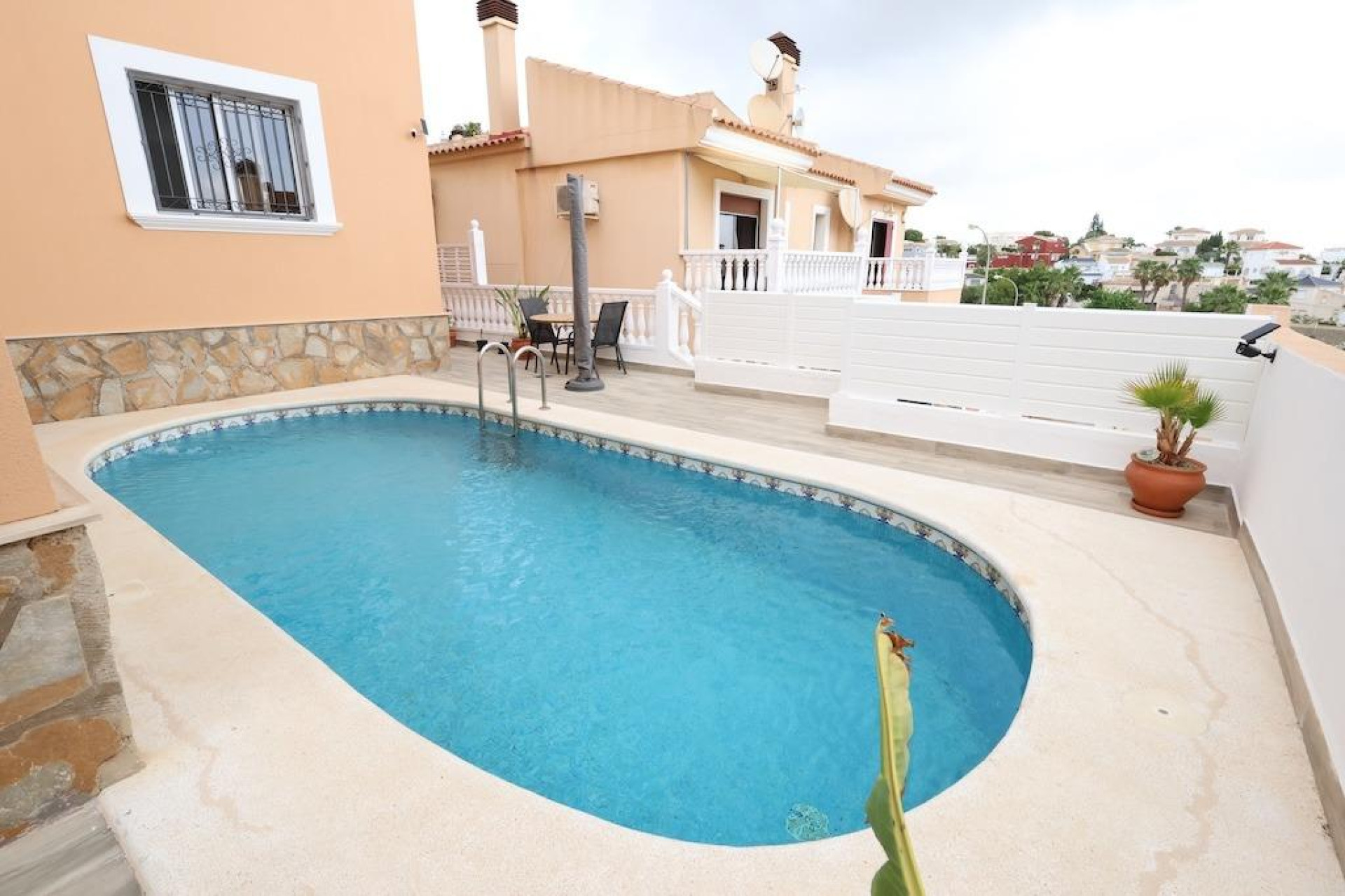 Resale - Villa - San Miguel de Salinas - Las filipinas