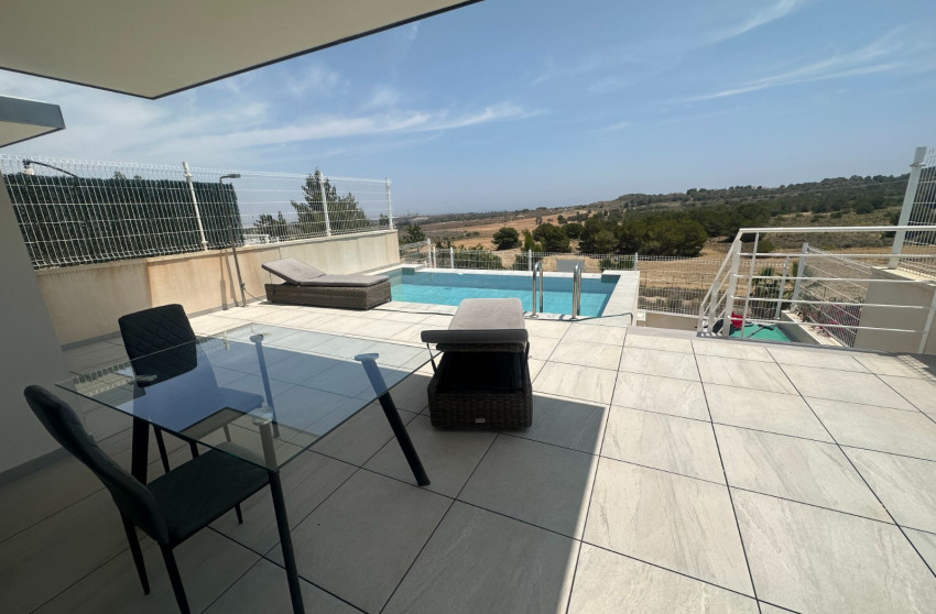 Resale - Villa - San Miguel de Salinas - San Miguel Salinas