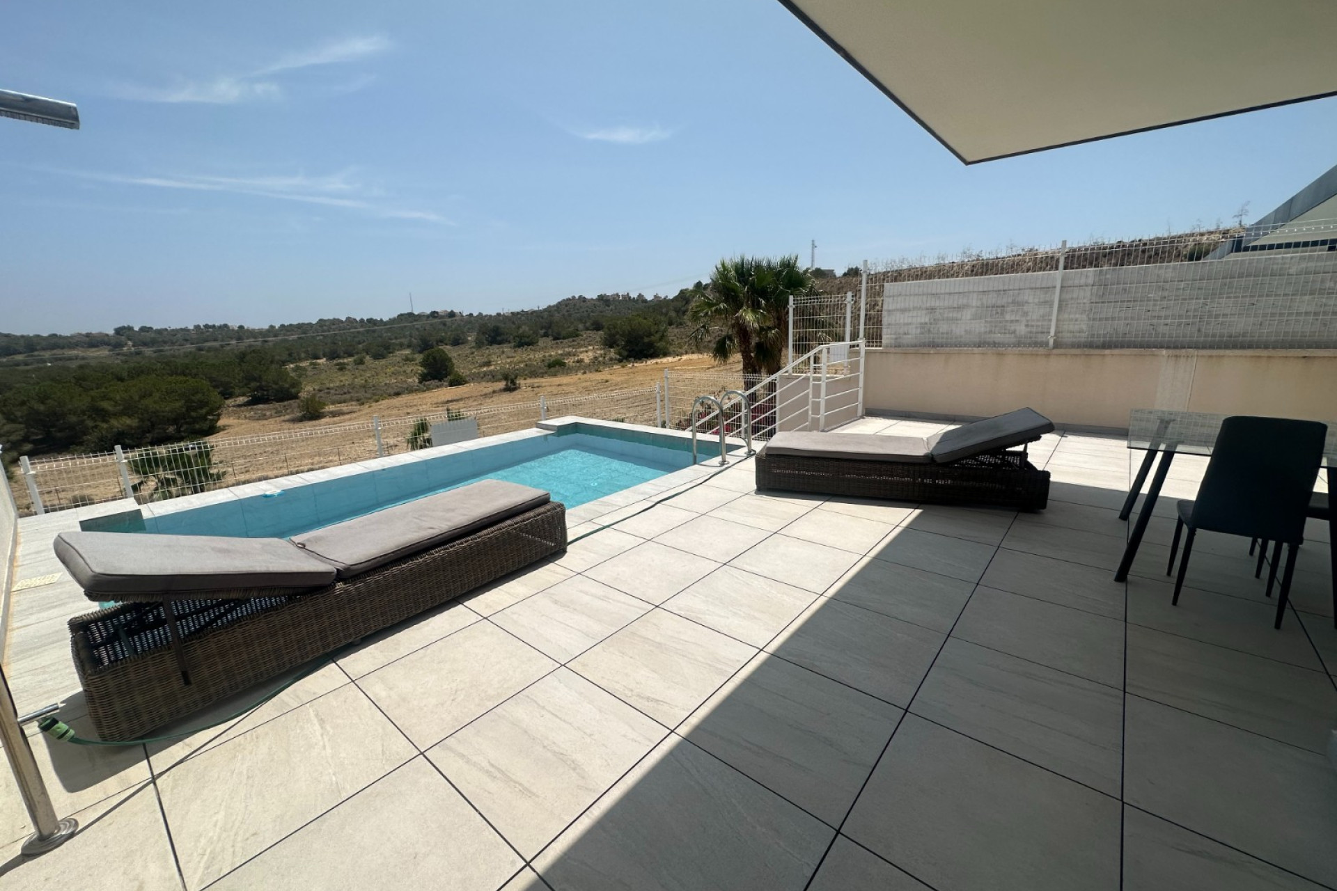 Resale - Villa - San Miguel de Salinas - San Miguel Salinas