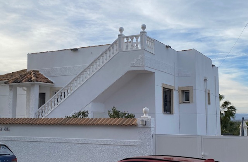 Resale - Villa - San Miguel de Salinas - san miguel