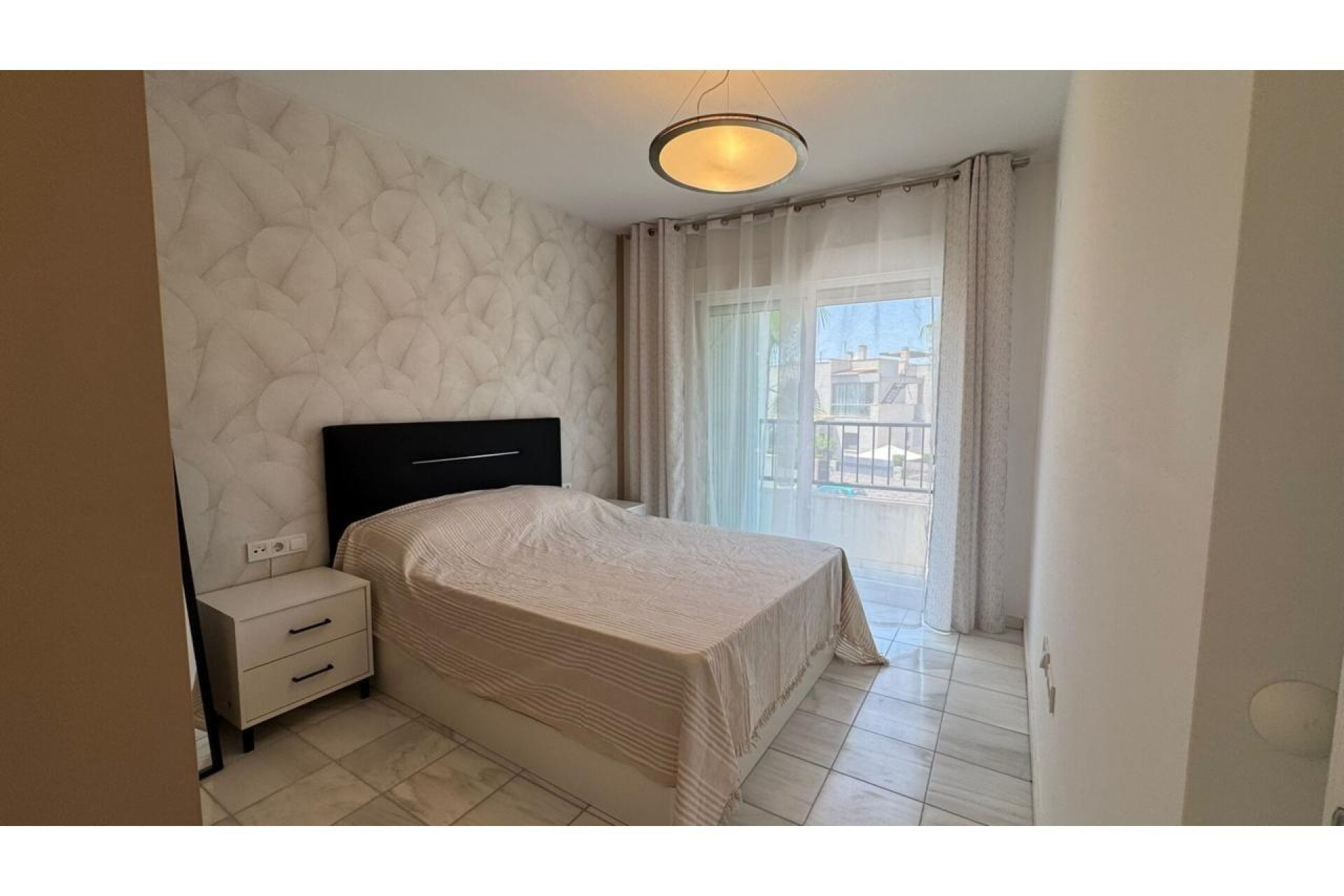 Resale - Villa - Torrevieja - Aguas nuevas 2