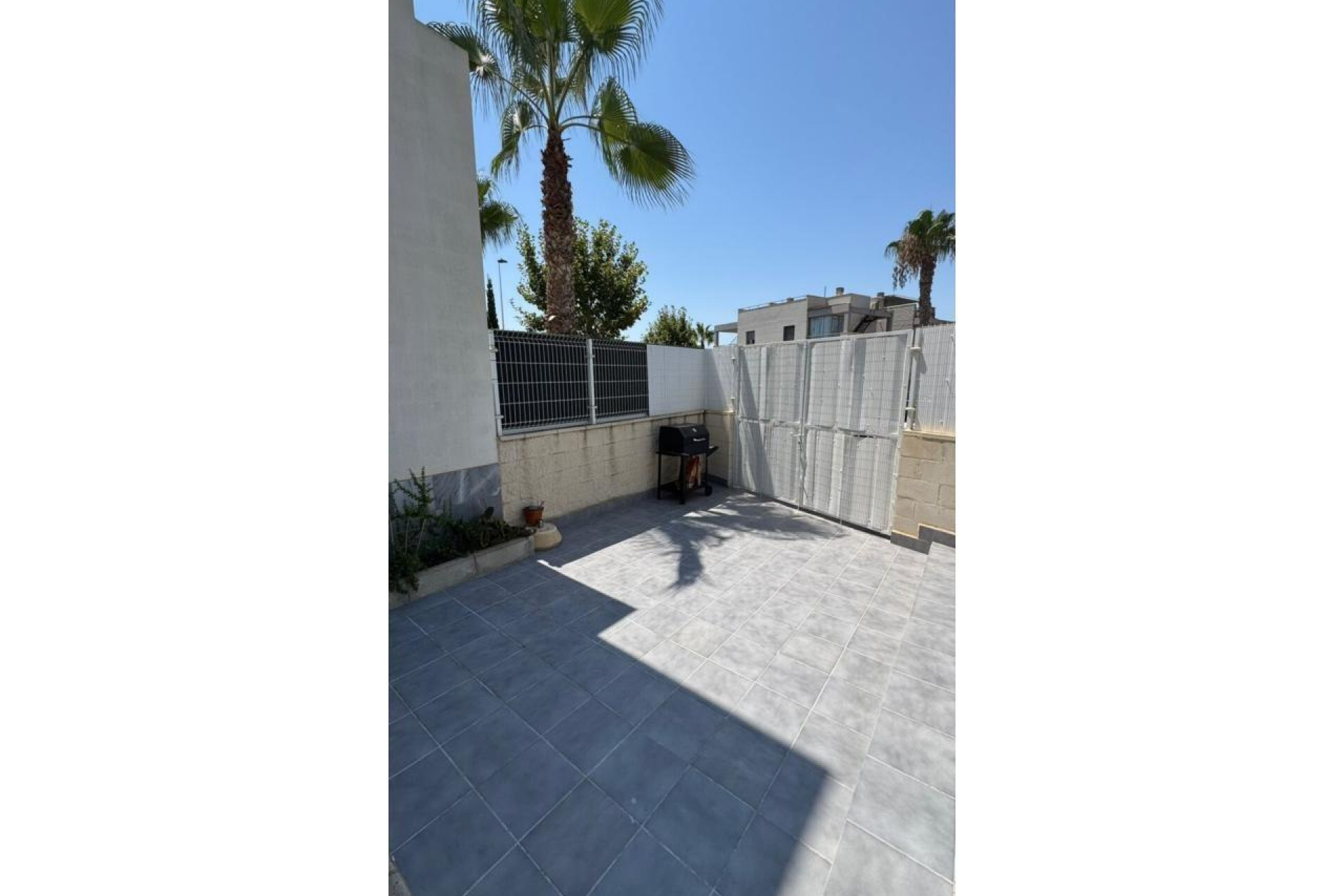 Resale - Villa - Torrevieja - Aguas nuevas 2