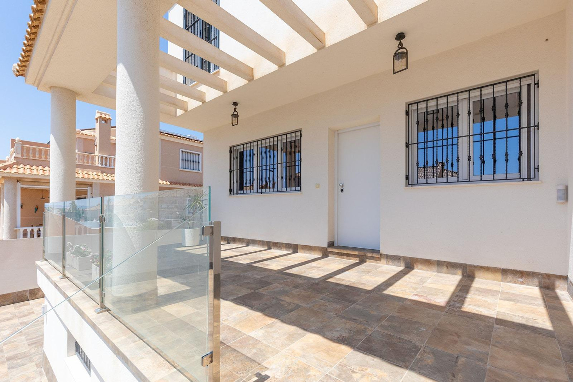 Resale - Villa - Torrevieja - Aguas Nuevas