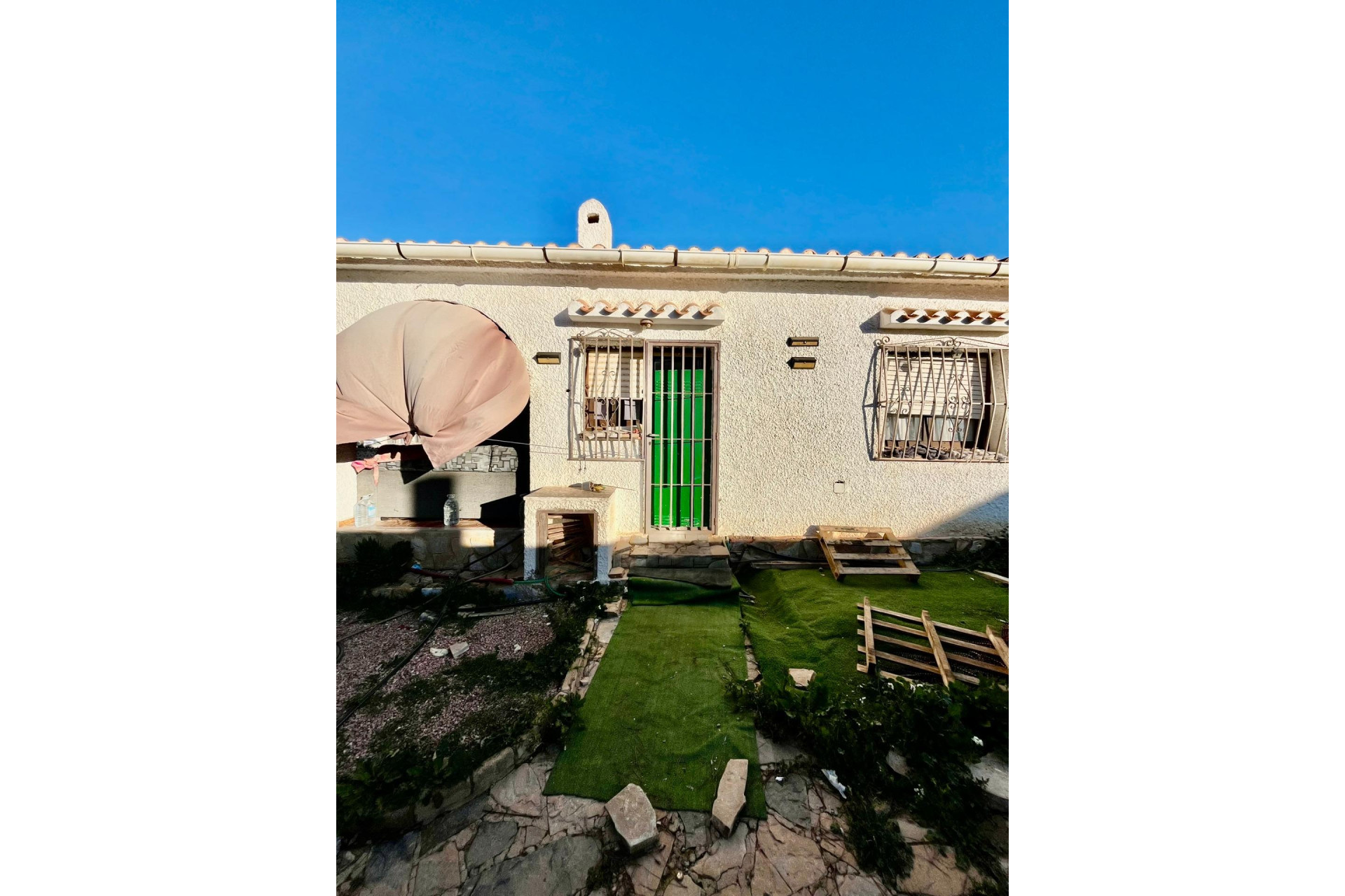 Resale - Villa - Torrevieja - Aguas Nuevas