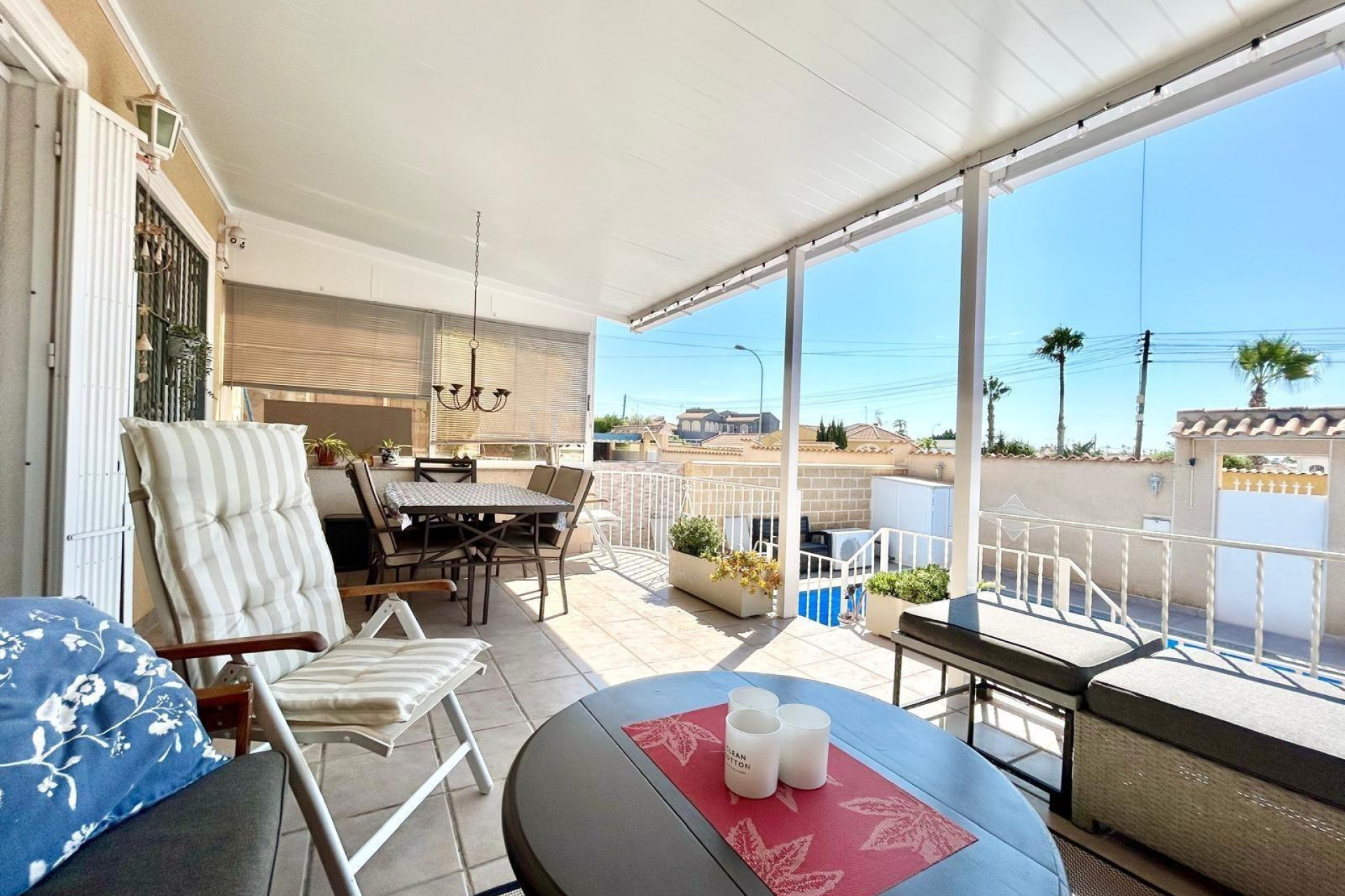 Resale - Villa - Torrevieja - El chaparral