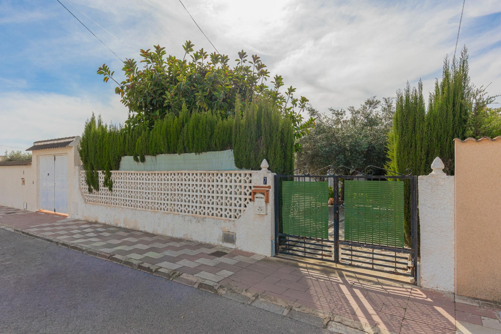 Resale - Villa - Torrevieja - El chaparral