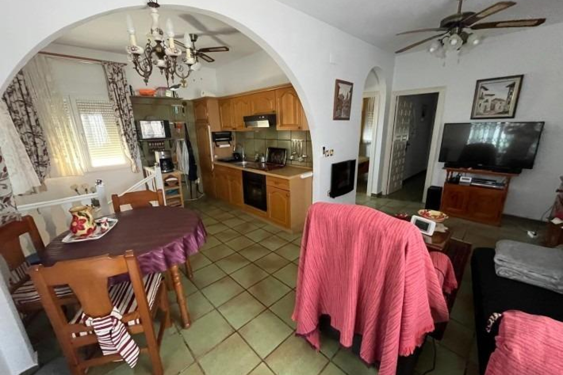 Resale - Villa - Torrevieja - La Siesta - El Salado - Torreta