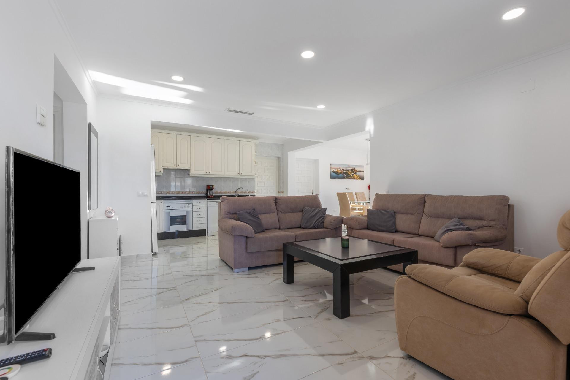 Resale - Villa - Torrevieja - La siesta