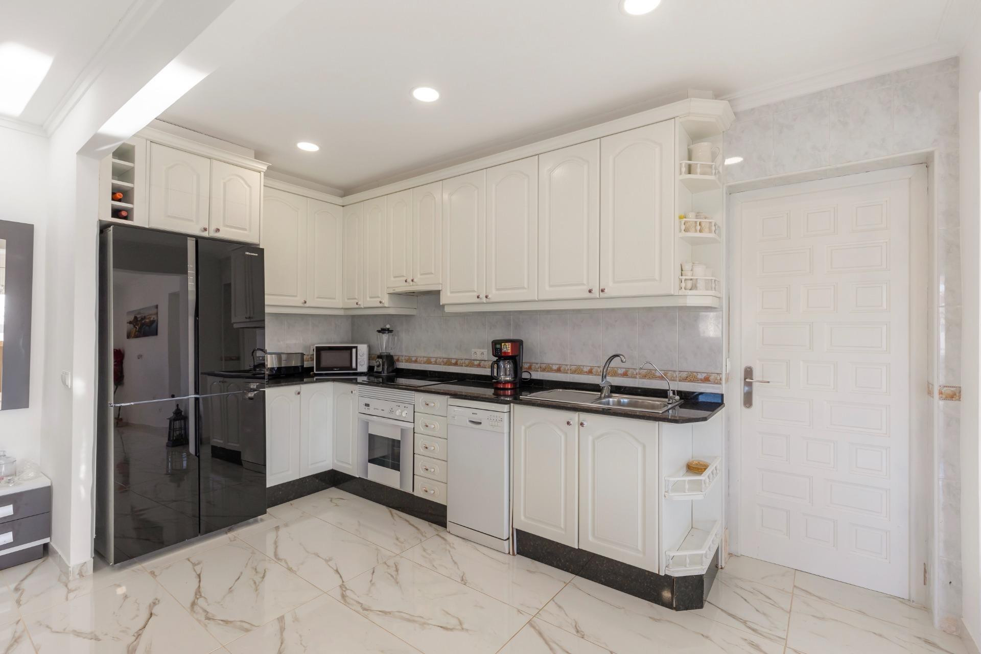 Resale - Villa - Torrevieja - La siesta