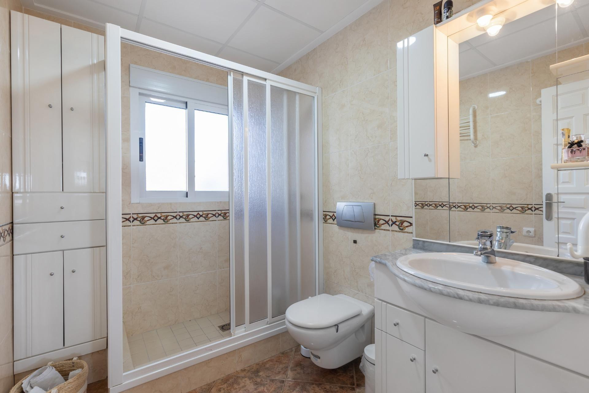 Resale - Villa - Torrevieja - La siesta