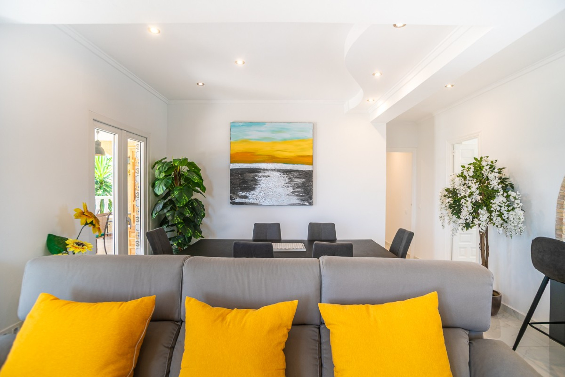 Resale - Villa - Torrevieja - La Siesta