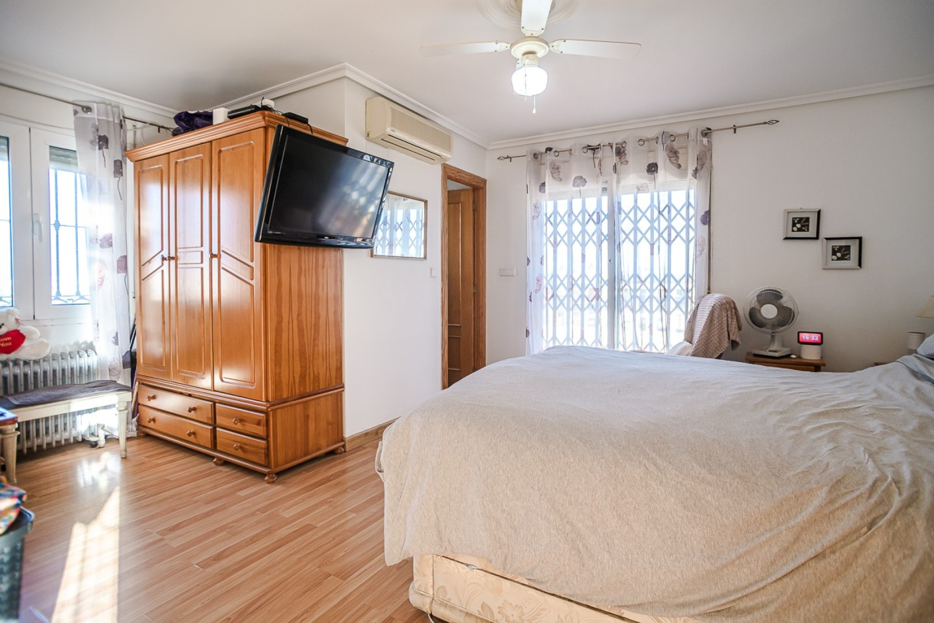 Resale - Villa - Torrevieja - LOS BALCONES - LOS ALTOS