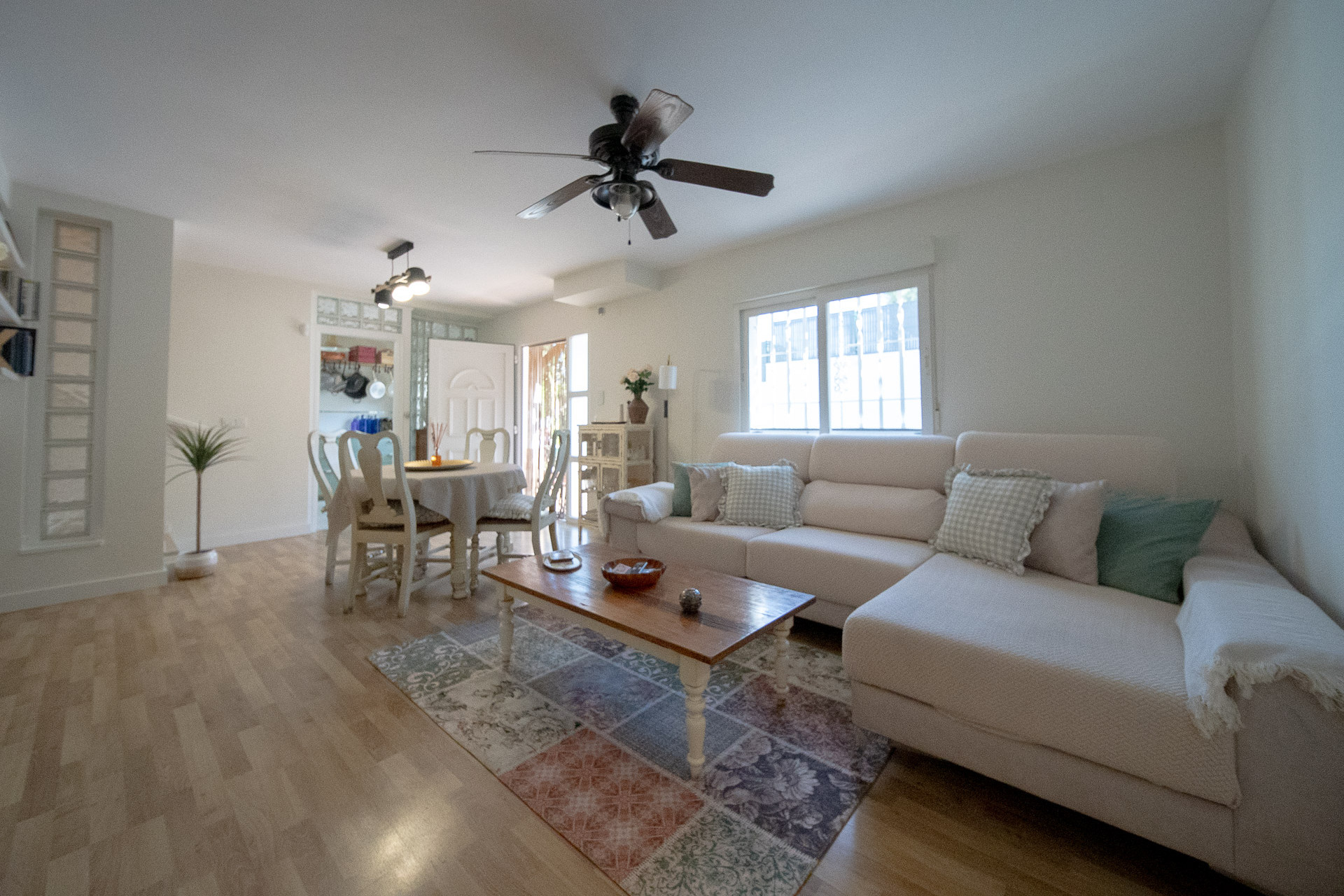 Resale - Villa - Torrevieja - Los balcones