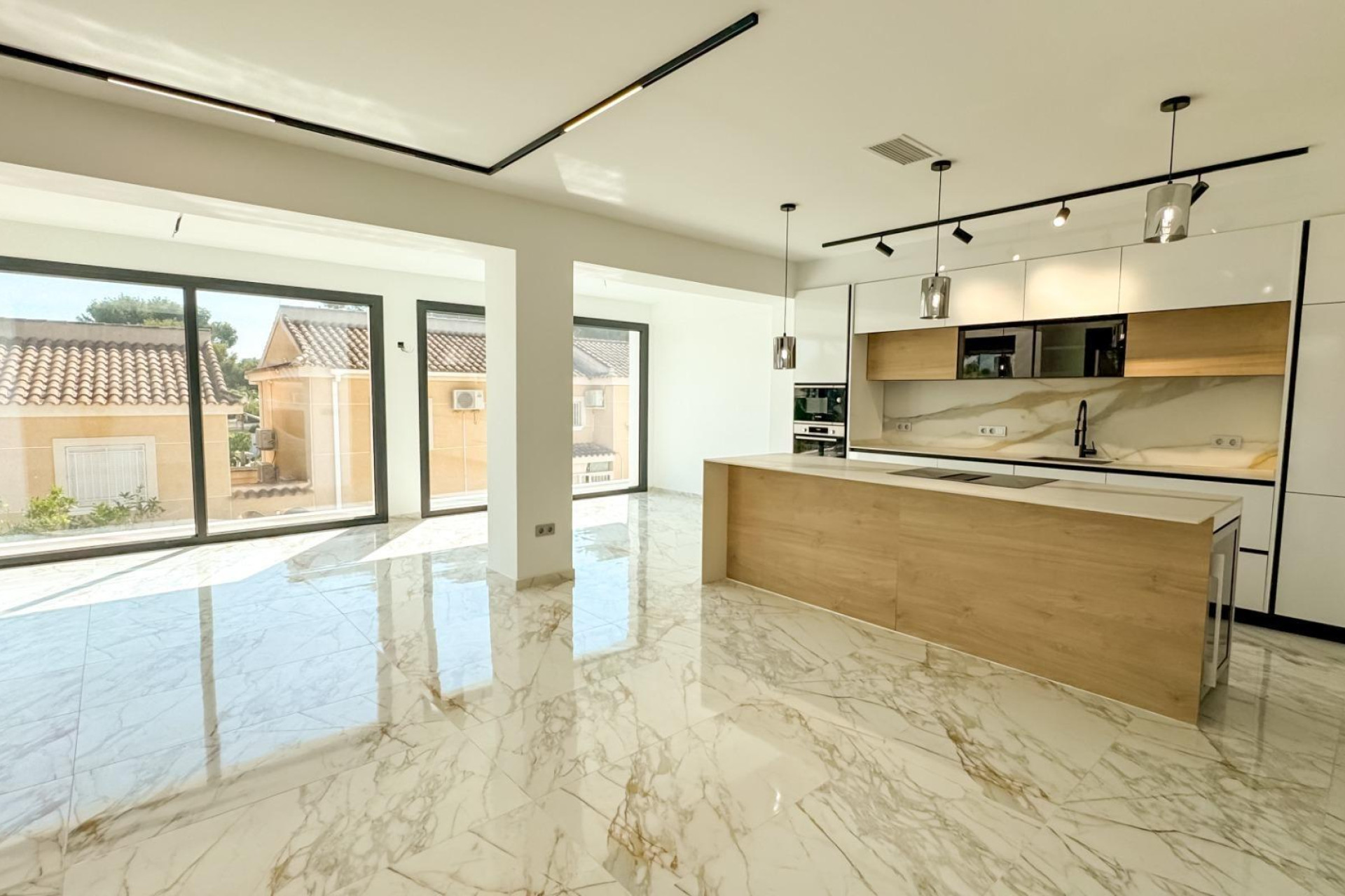 Resale - Villa - Torrevieja - Los balcones